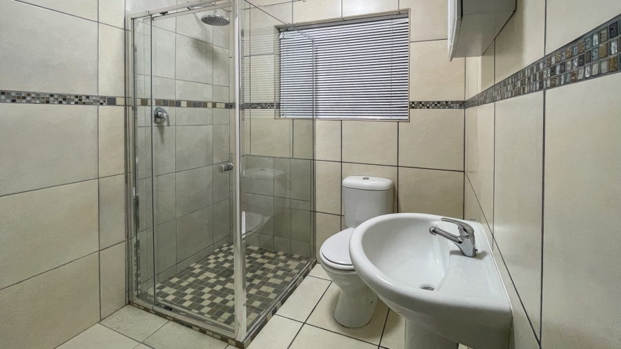 To Let 2 Bedroom Property for Rent in Tergniet Western Cape
